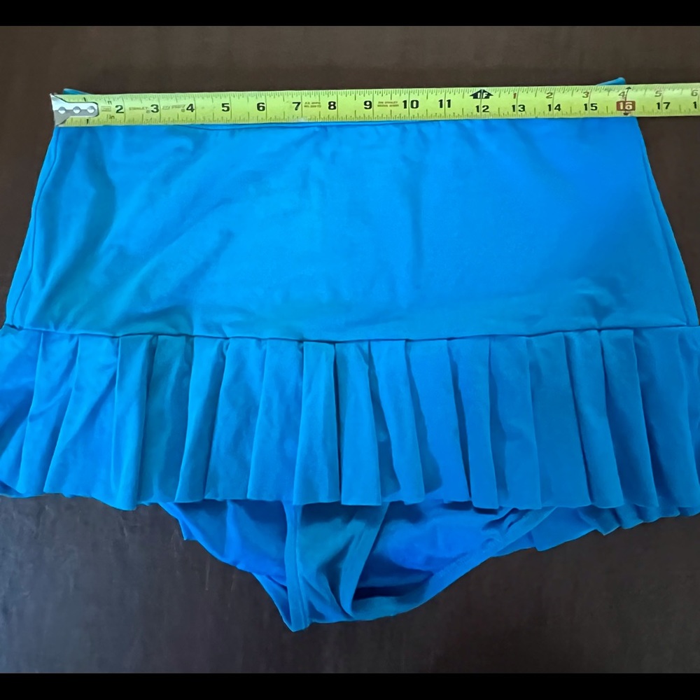 💙BEACH HOUSE SWIM SKIRT💙 - Picture 3 of 3